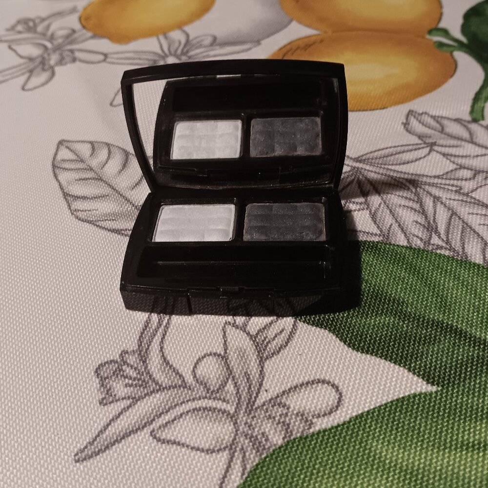 Chanel Duo Eye Shadow